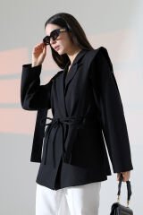 Kol Kuşak Sarkmalı Astarlı Blazer