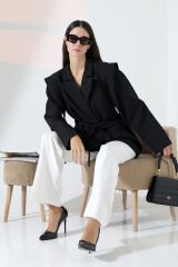 Kol Kuşak Sarkmalı Astarlı Blazer