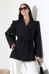 Kol Kuşak Sarkmalı Astarlı Blazer