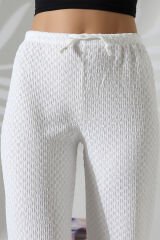 Kabartmalı Bol Paça Pantolon
