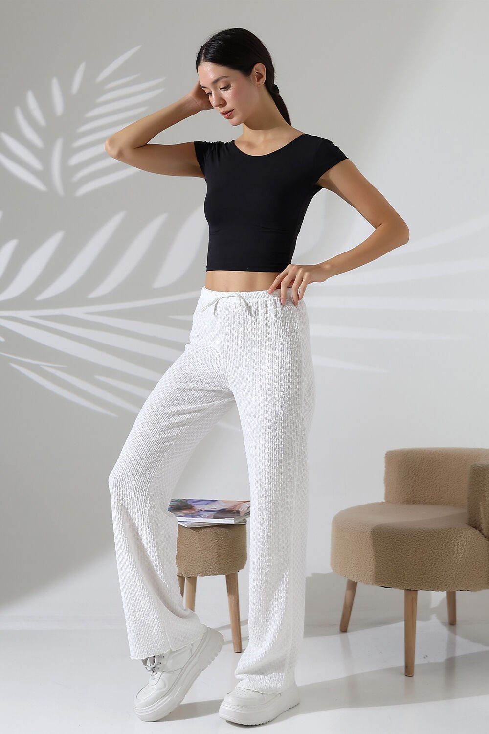 Kabartmalı Bol Paça Pantolon