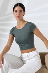 Sırt Dekolteli Crop