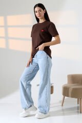 Kalp nakışlı T shirt