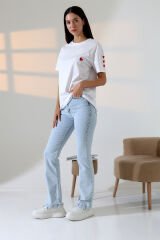 Kalp nakışlı T shirt
