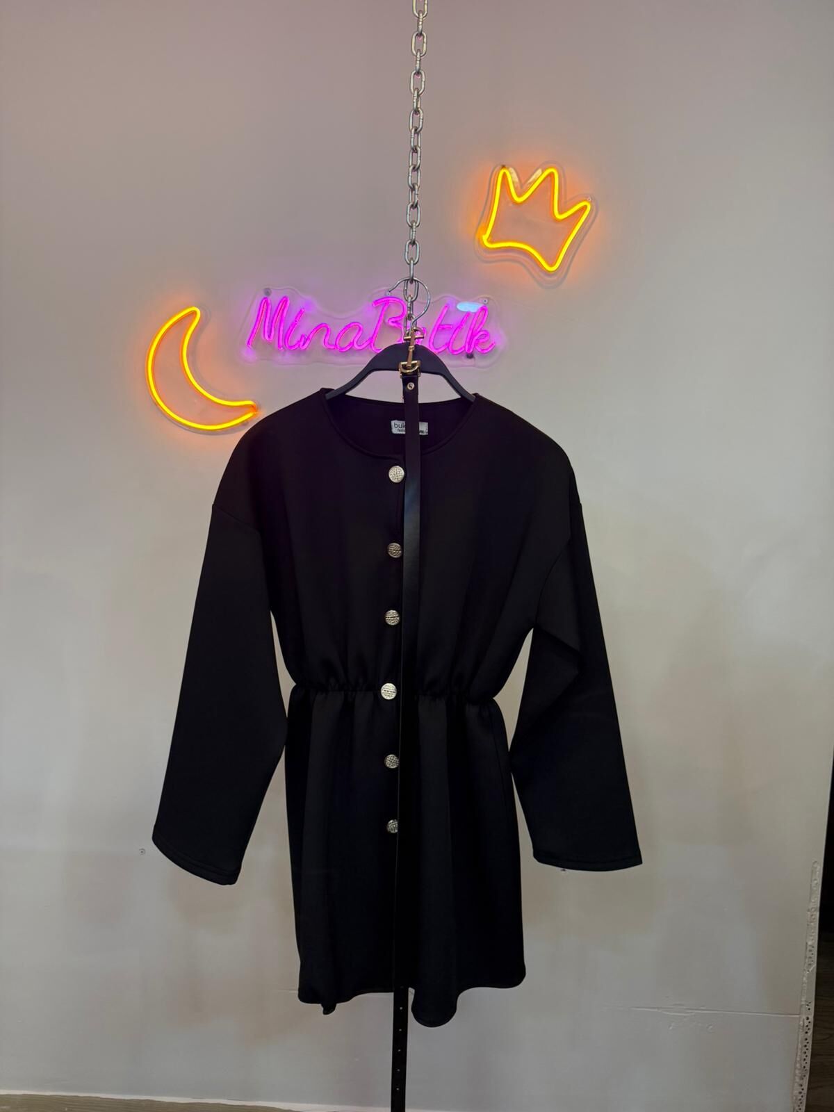 gold düğmeli ceket