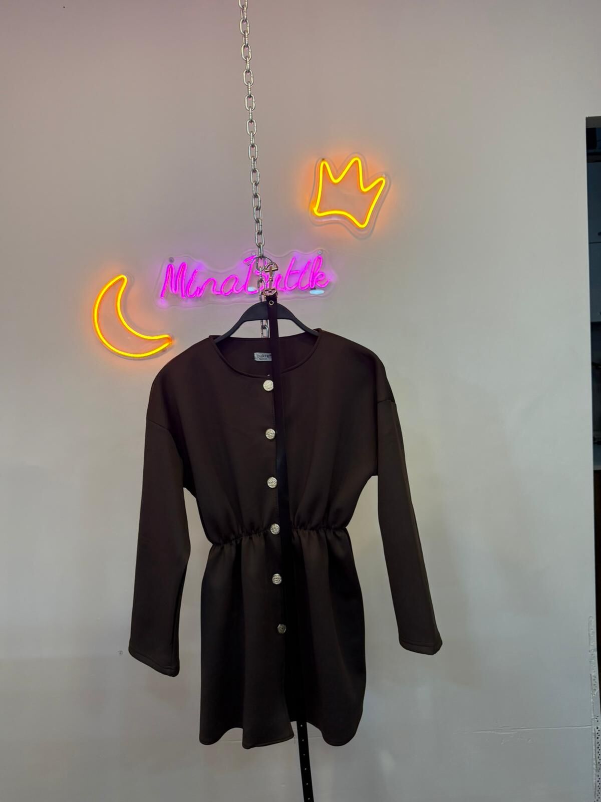 gold düğmeli ceket