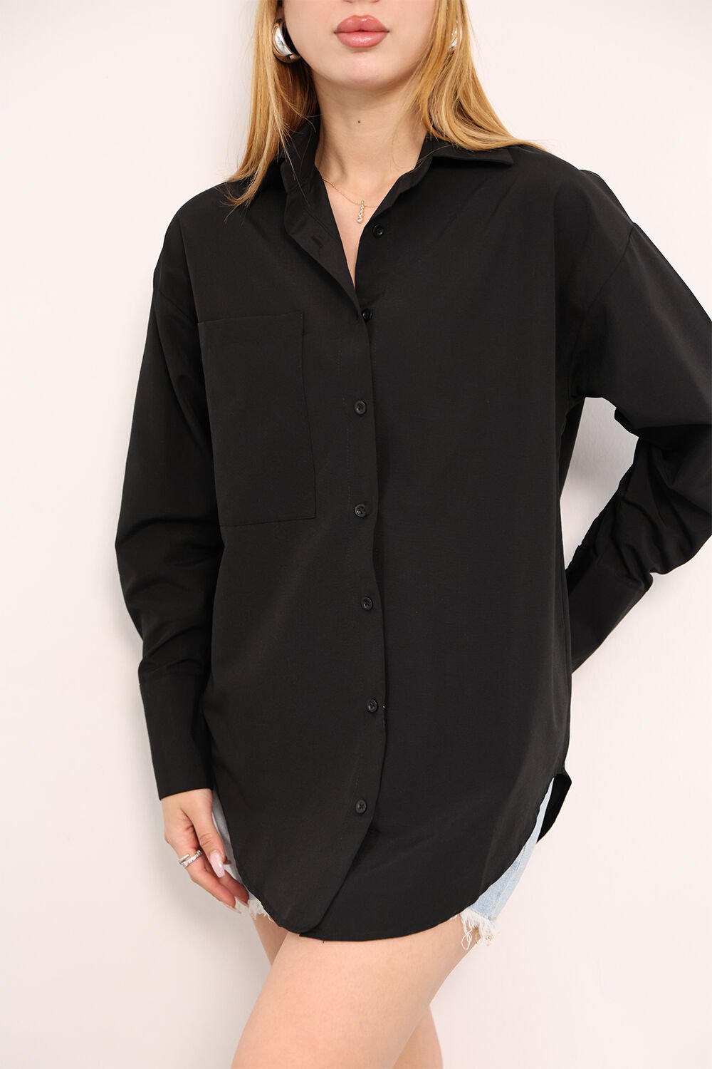 Cep Detaylı Gömlek