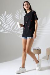 Minik Kalp Nakışlı Oversize Tshirt